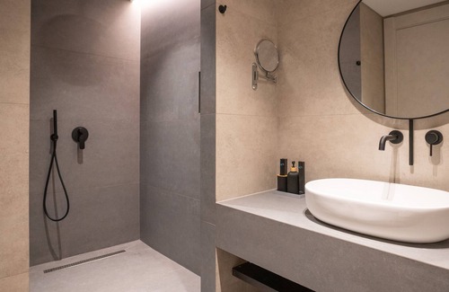 Kodrra Hotel | DREAM HOTEL SARANDA