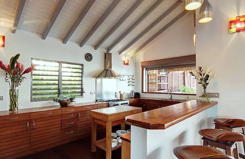 Sainte-Anne House | Dream villa with jacuzzi near the beach*