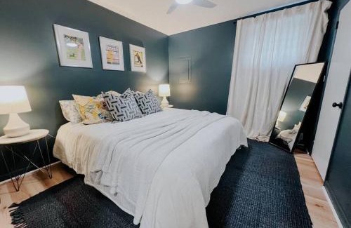 Lockeland Springs Apartment | Dreami Stays East Nashville - 2BR Retreat with Cozy Patio and Mini Golf