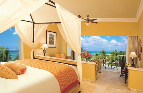 Soliman Bay Resort | Dreams Tulum Resort & Spa - All Inclusive