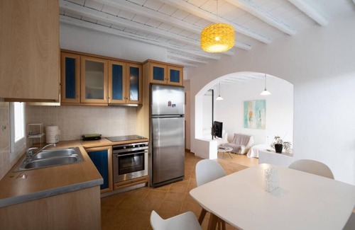 Ano Mera Apartment | Dreamscape 3-Bedroom Mykonos Hideaway