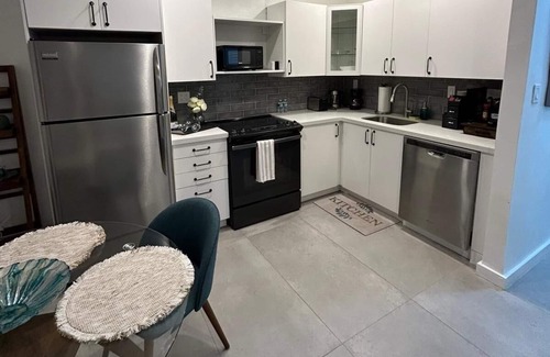 Lake Ridge Apartment | Dreamy Apartment