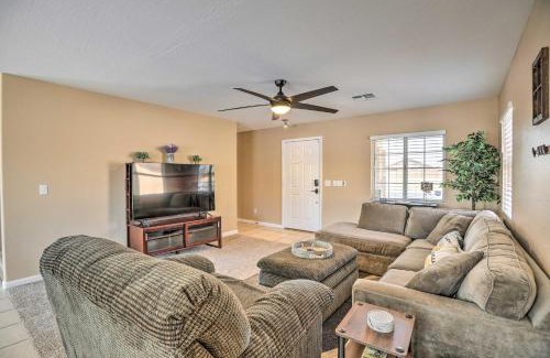 El Mirage House | Dreamy El Mirage Oasis Less Than 12 Mi to Golf and Hike