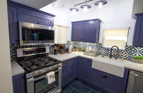 North Hollywood House | Dreamy Farmhouse in Studio City