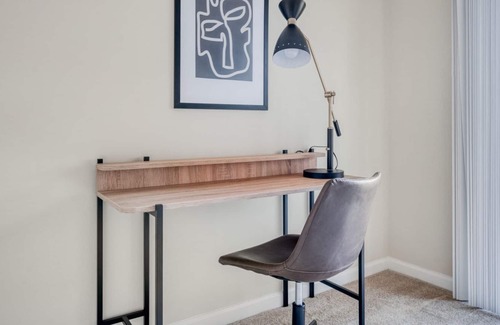 Palo Alto Apartment | Dreamy Palo Alto 1BR w/ Gym & Sun Deck, 3 mins to Stanford, by Blueground