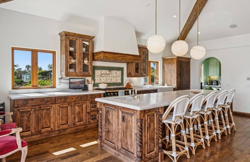 West Mesa Apartment | Driftwood Club - Italian Oceanview Estate
