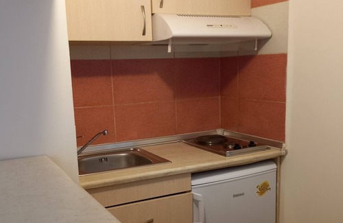 Mavrovouni Apartment | Drossia # 13 - Studio Apartment, Sleeps 3