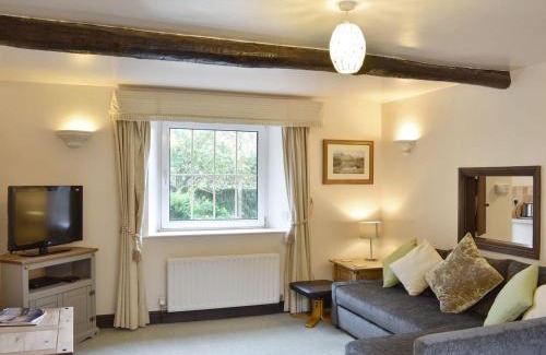 Kendal House | Drumlins Cottage