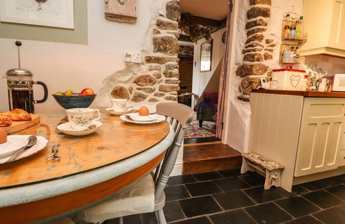 Hurst Green Cottage | Duckdown