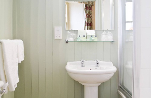 Plymouth Hotel | Duke Of Cornwall