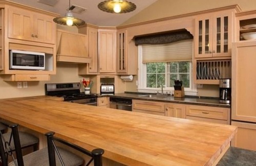 Murphys Bed & Breakfast | Dunbar House Inn and Event Property