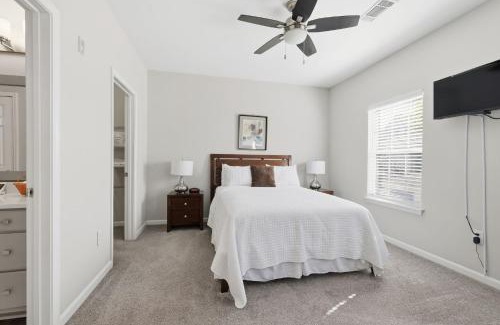 State Park Apartment | Dunn Elite Properties