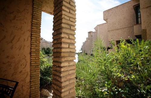 Centro Comercial Bahia Sur House | Duplex 6 pax con Wifi en Bahia Sur con parking y piscinas comunitarias