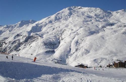 Les Menuires Apartment | Duplex 8 personnes ski aux pieds Les Menuires animaux admis - FR-1-452-105