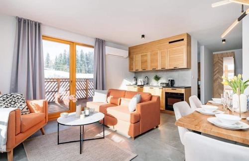 Koscielisko Apartment | Duplex Apartment with Terrace and Mountain view