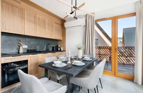 Koscielisko Apartment | Duplex Apartment with Terrace and Mountain ViewE21