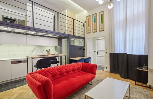 Saint-Vincent-de-Paul Apartment | Duplex Center of Paris