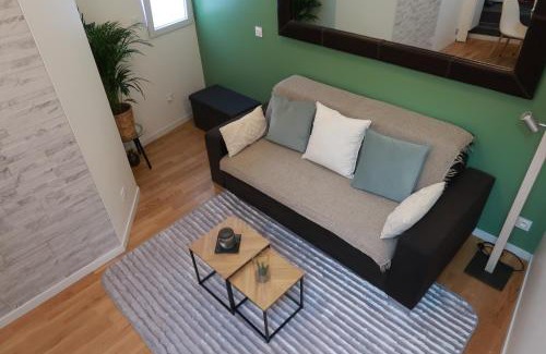 Centre Apartment | Duplex cosy à 7 minutes à pied du RER Nanterre ville