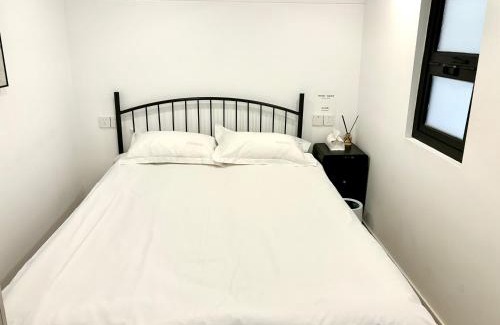 Downtown Shanghai House | Duplex Garden Villa with Private Courtyard Jing'an Villa Near Metro Downtown Shanghai