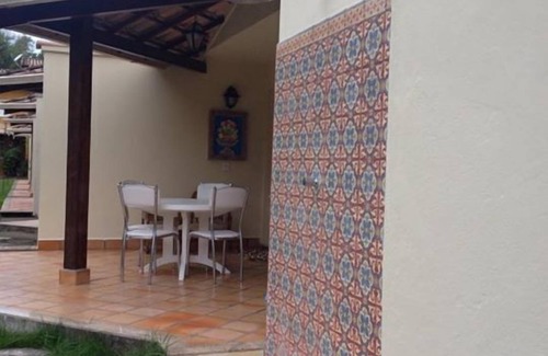 Paraty House | Duplex house with two suites in condominium with pool