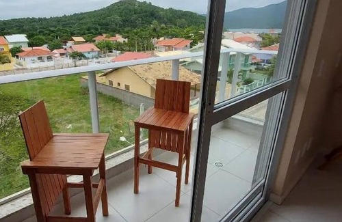 Governador Celso Ramos Apartment | Duplex on the beach