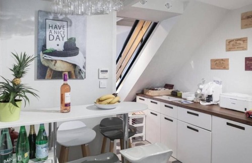 Bordeaux Sud Apartment | Duplex Saint Jean - SuperBordeaux