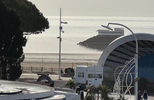 Royan Apartment | Duplex vue mer, centre ville