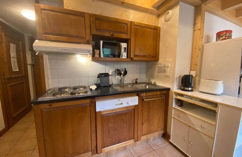 Samoens Apartment | Duplex with pools and parking near Samoëns center