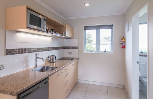 Petone Hotel | Dupont Executive Motels
