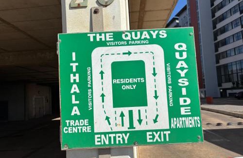 Durban Point Apartment | Durban Point Waterfront, 505 Quayside 40 Canalquay Rd