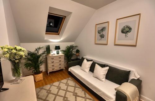 Konstancin-Jeziorna Hotel | Dwór Konstancin