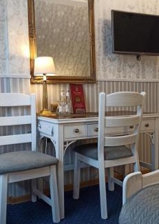 Rymanow-Zdroj Hotel | Dwór Ostoia