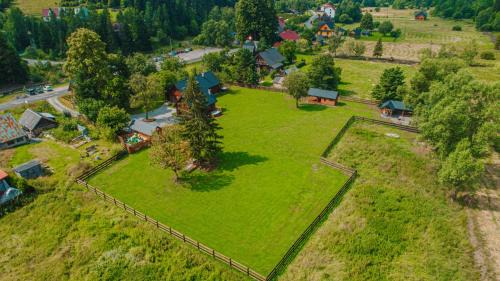 Ujsoy House | Dwie Lipy Domy Wakacyjne