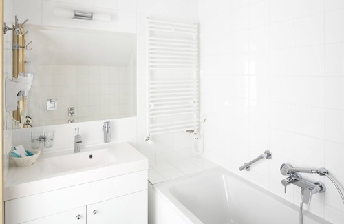 Lesna Podlaska Hotel | Dwor DROBLIN