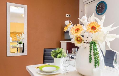 Vratarusa Apartment | E&M