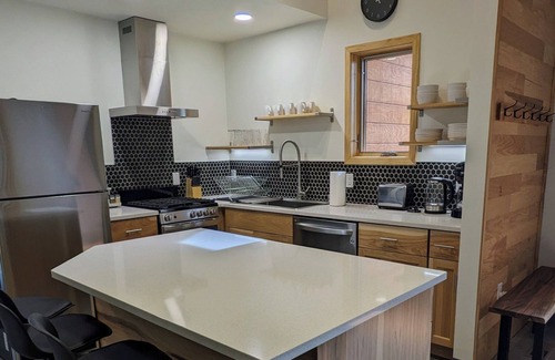 Wisconsin Dells Cabin | Eagle Cabin @ Orange Tractor Retreat: a new, modern cabin on 40 private acres