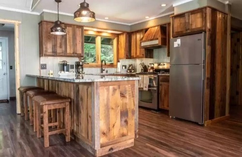 Old Forge House | Eagle Creek House waterfront property 4th Lake access.