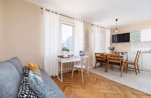 Stare Podgorze Apartment | Eagle Pharmacy | Elegant Studio | Desk