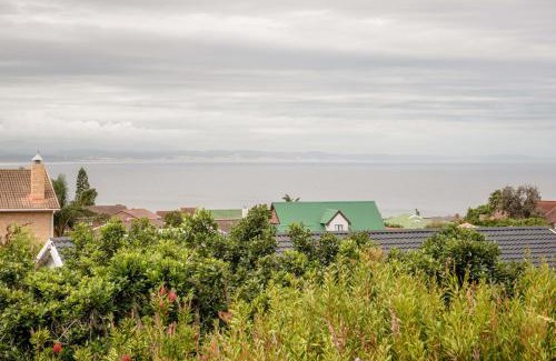 Wavecrest Apartment | Eagle's Sea-view