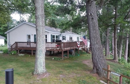Paris House | Eagle's view of Chippewa Lake