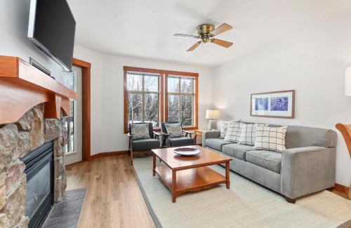 Salt Lake Mountain Resorts Apartment | Eagle Springs West 403: Blackbird Suite