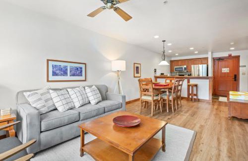 Salt Lake Mountain Resorts Apartment | Eagle Springs West 403: Blackbird Suite