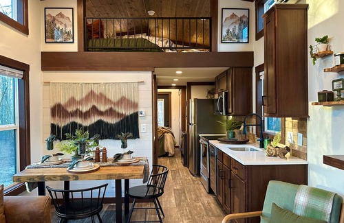 Monteagle Cabin | Eagle’s Escape to Sunset Bluff