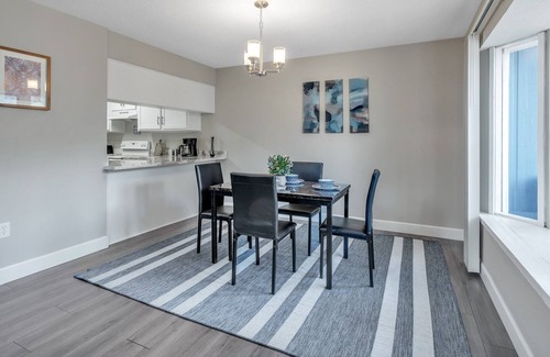 Shalimar House | Eagles Nest - Charming Townhome in the heart of Shalimar by RedAwning