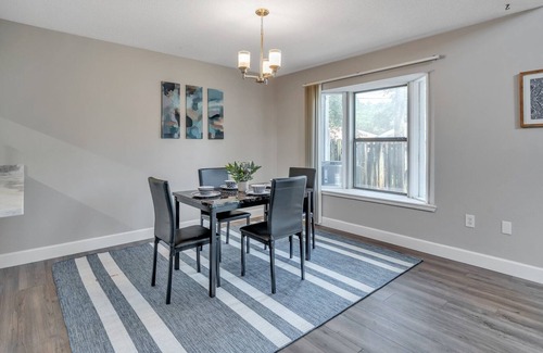 Shalimar House | Eagles Nest - Charming Townhome in the heart of Shalimar by RedAwning
