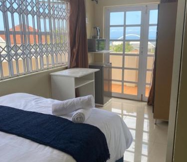 Morningside Bed & Breakfast | Early Bird B&B