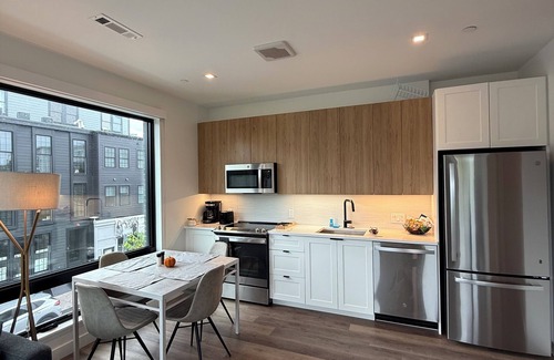 East Boston Apartment | East Boston King Suite Rooftop + 5 min from Logan Airport