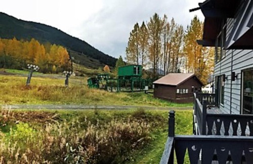 Alyeska Hotel | East Condo #218