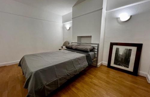 Woodside House | East Croydon