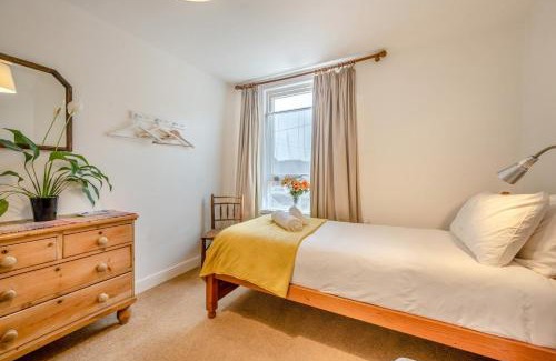 Overstrand House | East Dene